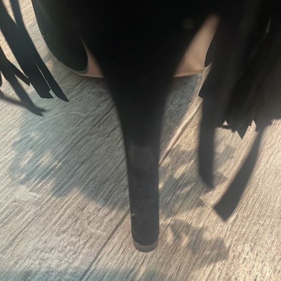 Shlekh Fringe suede Black 5"High Stiletto Heel Pointy Toe Shoes WOMEN Size 8 - Picture 3 of 8